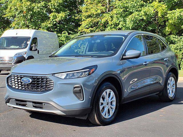 used 2023 Ford Escape car, priced at $22,600