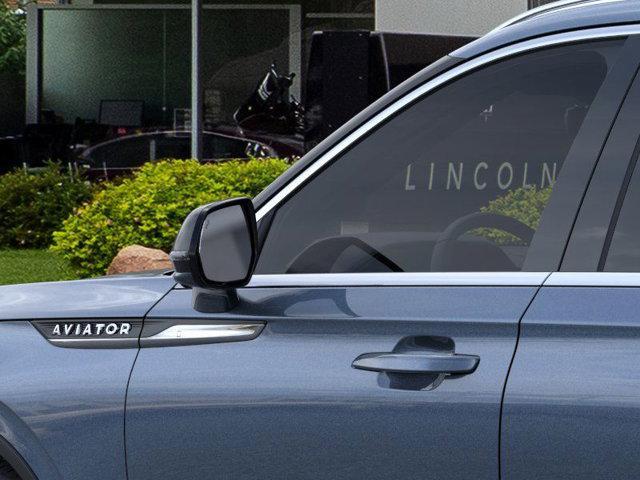 new 2025 Lincoln Aviator car, priced at $71,703