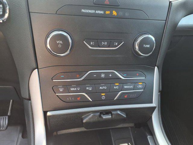 used 2019 Ford Edge car, priced at $18,000