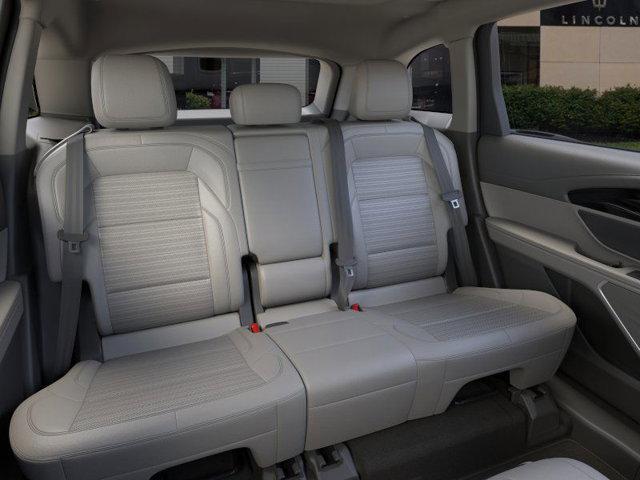 new 2025 Lincoln Nautilus car, priced at $58,204