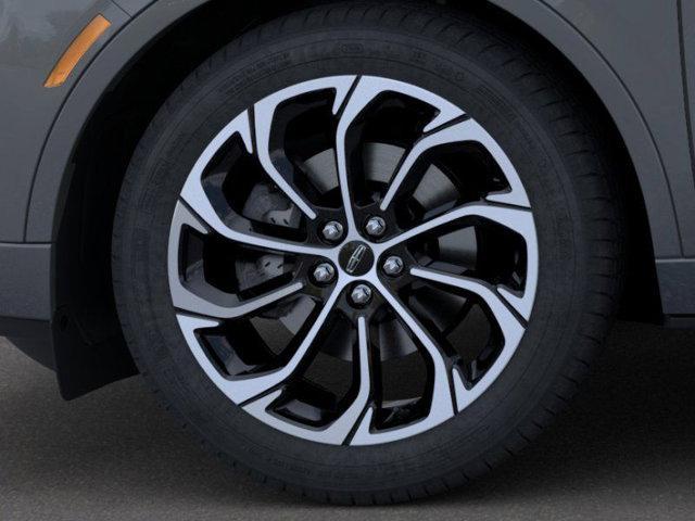 new 2025 Lincoln Nautilus car, priced at $58,204