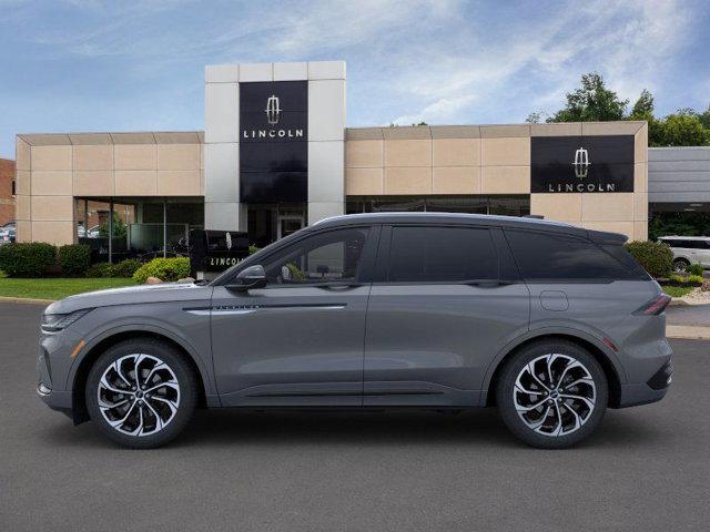 new 2025 Lincoln Nautilus car, priced at $58,204