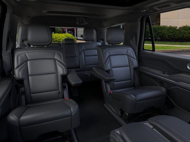 new 2025 Lincoln Navigator car, priced at $105,440