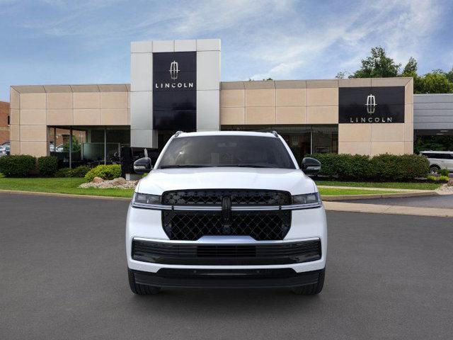 new 2025 Lincoln Navigator car, priced at $109,145