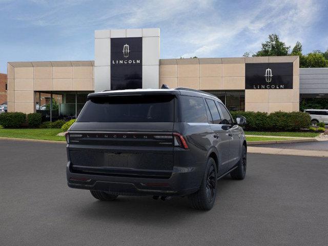 new 2025 Lincoln Navigator car, priced at $106,885
