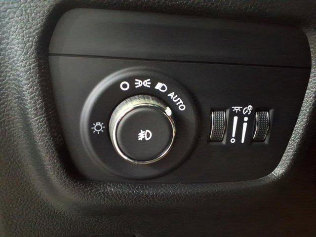 used 2025 Jeep Grand Cherokee car, priced at $41,500