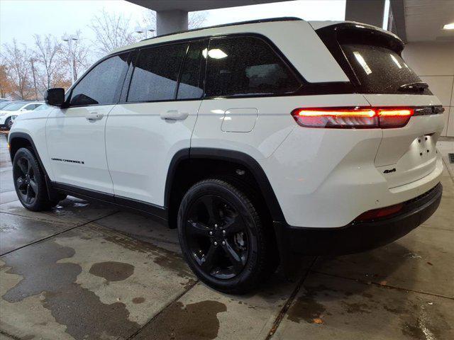used 2025 Jeep Grand Cherokee car, priced at $41,500