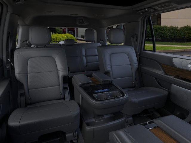 new 2024 Lincoln Navigator car, priced at $102,573