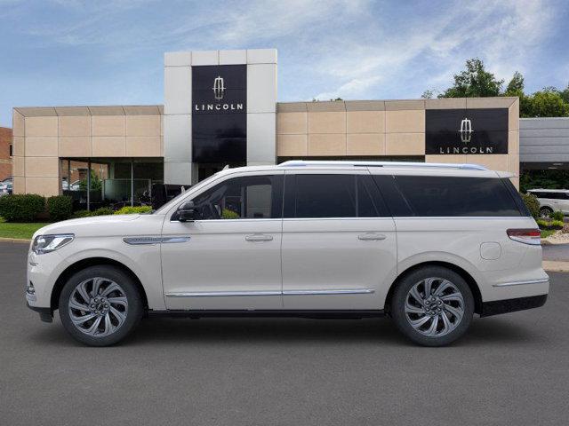 new 2024 Lincoln Navigator car, priced at $101,473