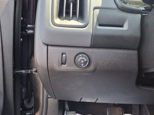 used 2015 Chevrolet Colorado car, priced at $20,900