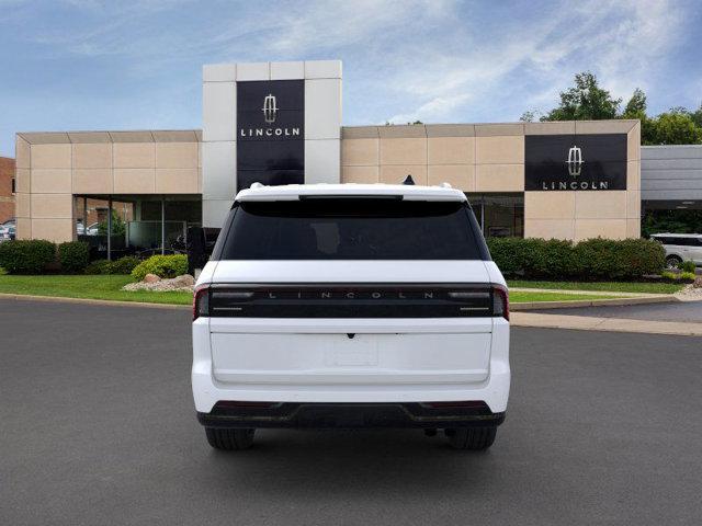 new 2025 Lincoln Navigator car, priced at $106,485
