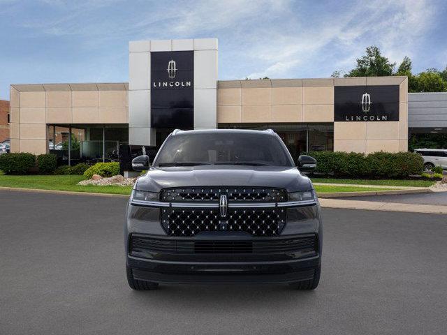 new 2025 Lincoln Navigator car, priced at $118,435