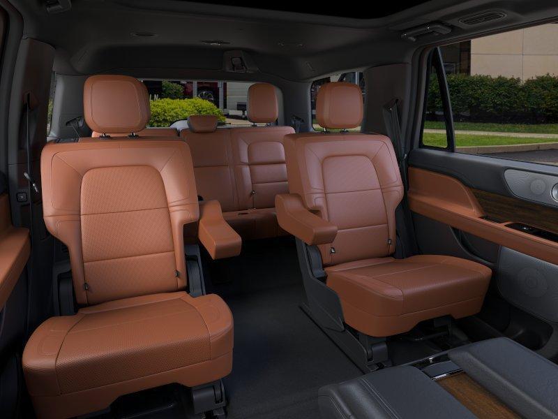 new 2024 Lincoln Navigator car, priced at $101,613
