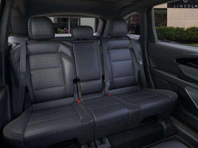 new 2025 Lincoln Nautilus car, priced at $70,160