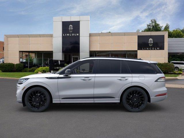 new 2024 Lincoln Aviator car