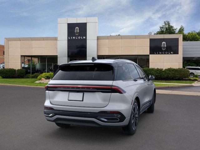 new 2025 Lincoln Nautilus car, priced at $63,455