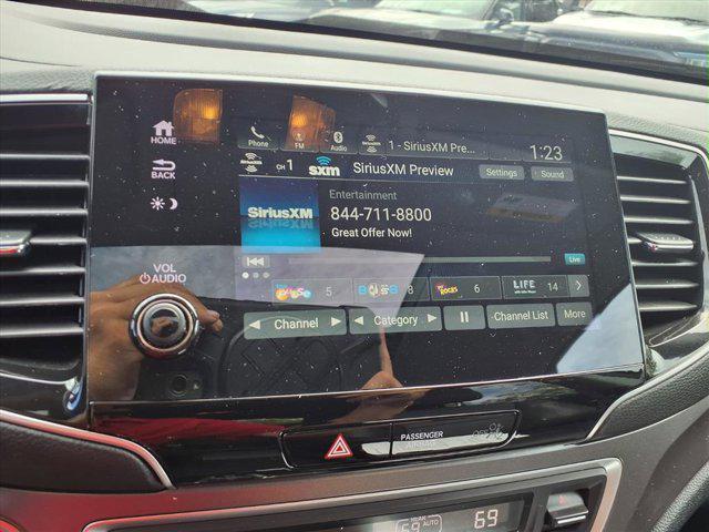 used 2022 Honda Pilot car, priced at $30,400