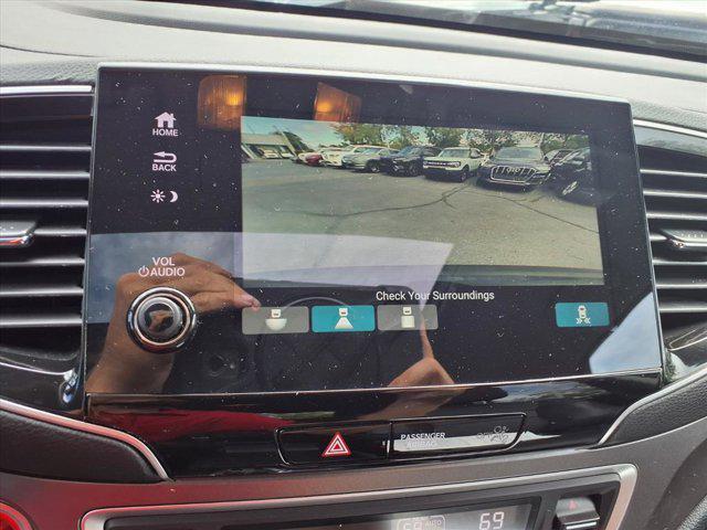 used 2022 Honda Pilot car, priced at $30,400