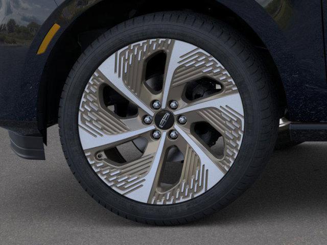 new 2025 Lincoln Navigator car, priced at $121,935