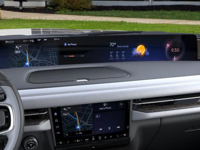 new 2025 Lincoln Navigator car, priced at $121,935