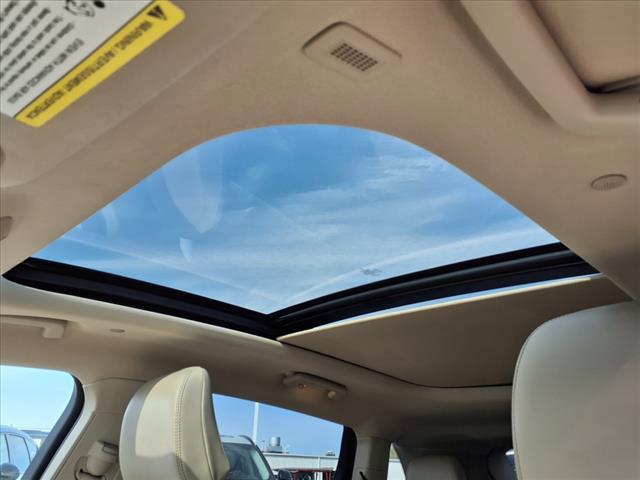 used 2021 Lincoln Nautilus car, priced at $31,500