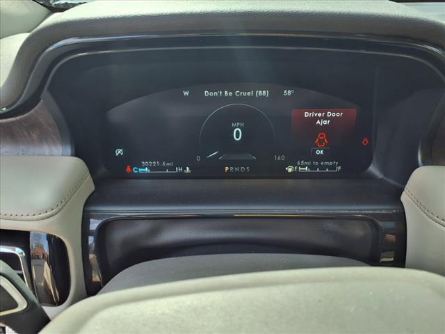 used 2021 Lincoln Nautilus car, priced at $31,500