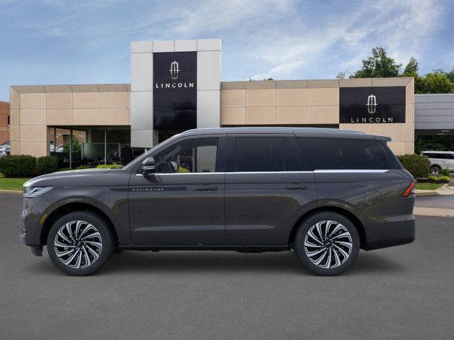 new 2025 Lincoln Navigator car, priced at $121,115