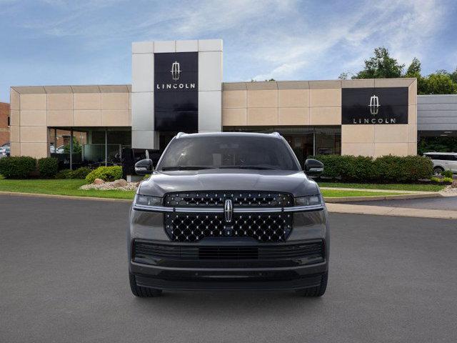 new 2025 Lincoln Navigator car, priced at $121,115