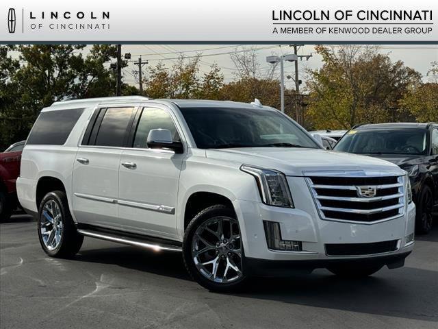 used 2020 Cadillac Escalade ESV car, priced at $40,300