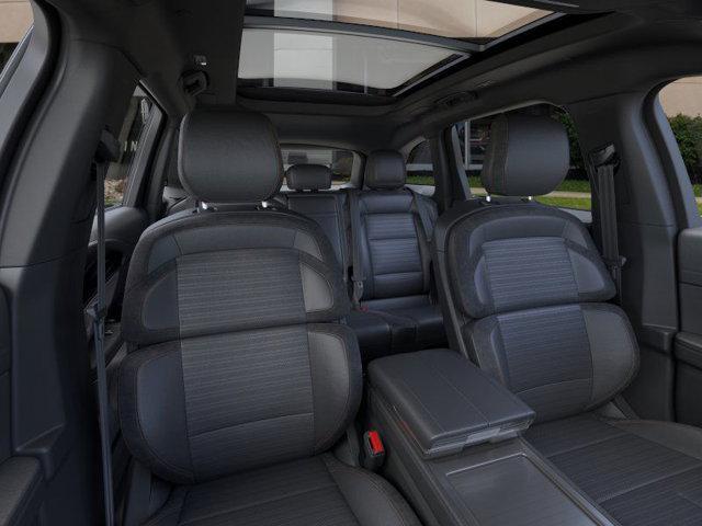 new 2025 Lincoln Nautilus car, priced at $65,516