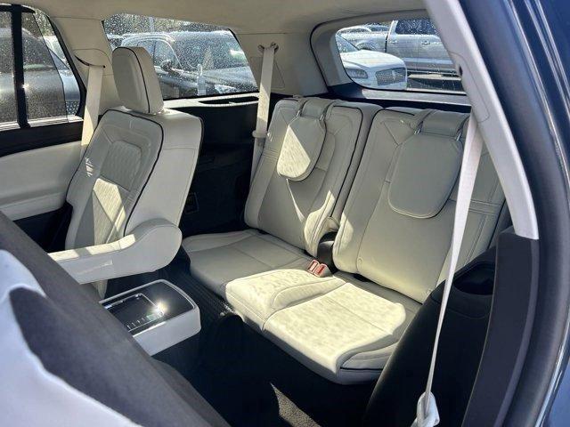 used 2023 Lincoln Aviator car, priced at $70,000