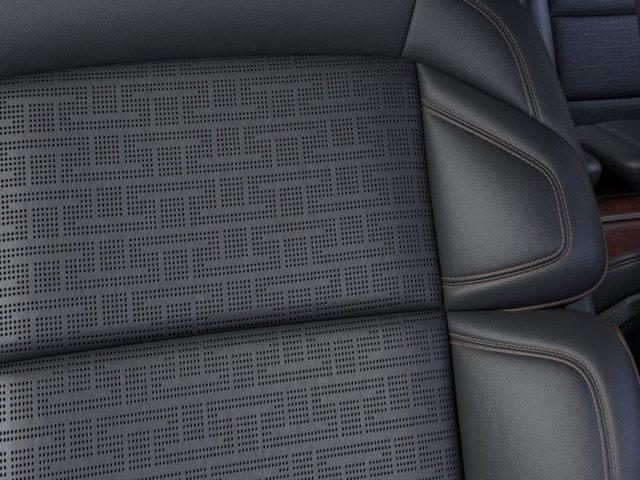 new 2025 Lincoln Navigator car, priced at $119,190