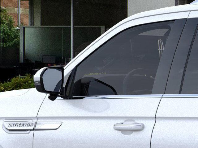 new 2024 Lincoln Navigator car, priced at $94,030