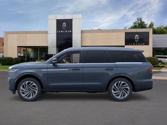 new 2025 Lincoln Navigator car, priced at $105,840