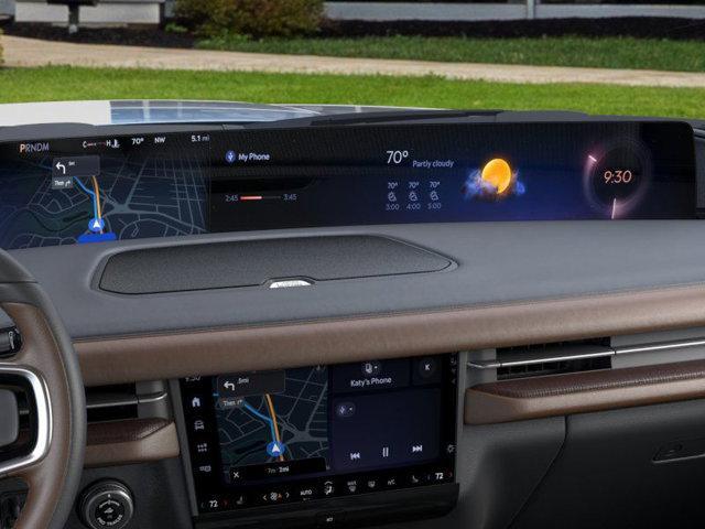 new 2025 Lincoln Navigator car, priced at $105,840