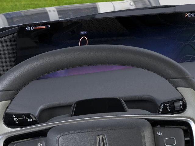 new 2025 Lincoln Navigator car, priced at $105,925