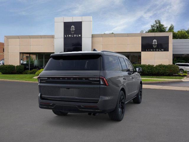 new 2025 Lincoln Navigator car, priced at $107,435