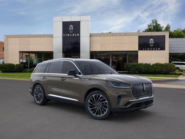 new 2025 Lincoln Aviator car, priced at $82,010
