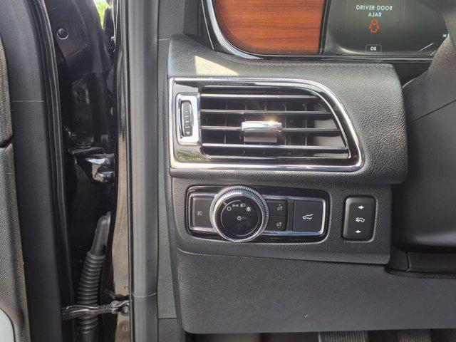 used 2020 Lincoln Navigator car, priced at $37,300