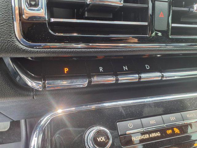 used 2020 Lincoln Navigator car, priced at $37,300