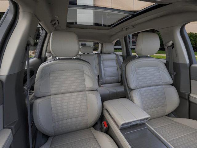 new 2025 Lincoln Nautilus car, priced at $69,274