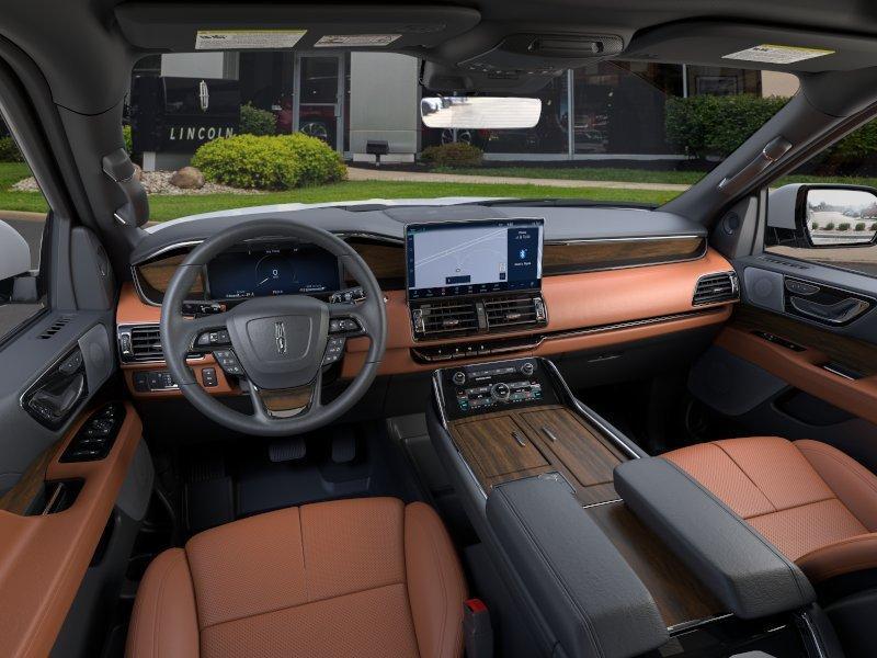 new 2024 Lincoln Navigator car, priced at $100,812