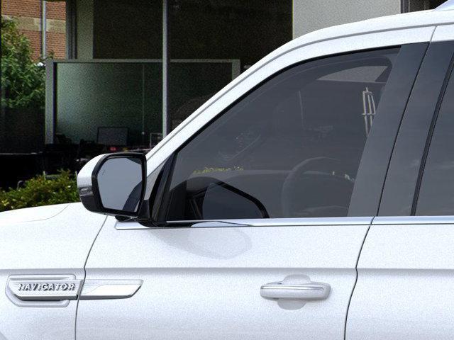 new 2024 Lincoln Navigator car, priced at $102,095
