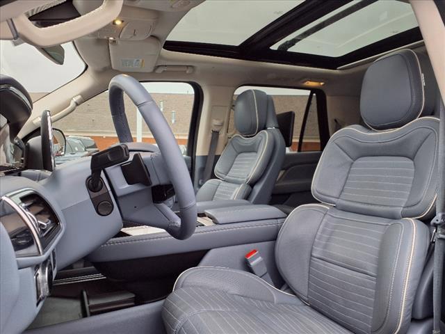 used 2020 Lincoln Navigator car, priced at $41,000