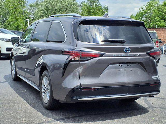used 2021 Toyota Sienna car, priced at $33,600