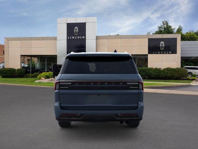 new 2025 Lincoln Navigator car, priced at $109,480