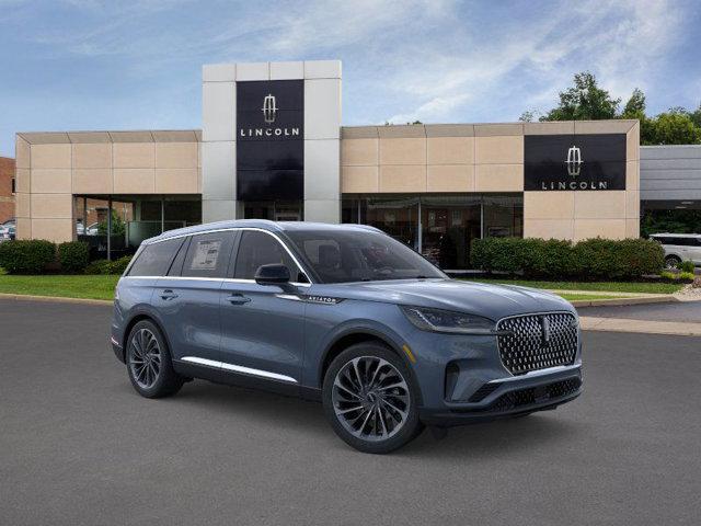 new 2025 Lincoln Aviator car, priced at $74,640