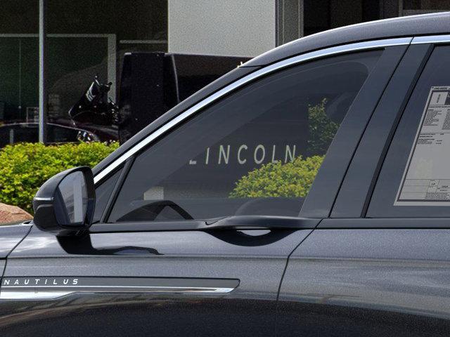 new 2025 Lincoln Nautilus car, priced at $51,346