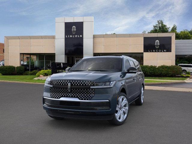 new 2025 Lincoln Navigator car, priced at $109,480
