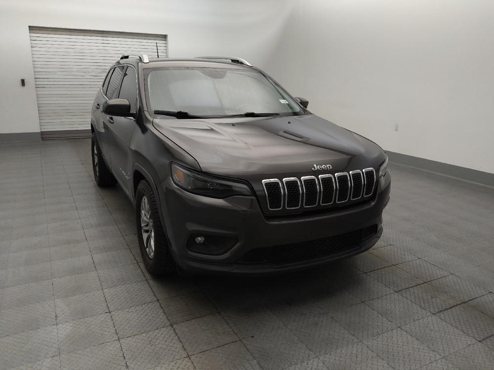 used 2019 Jeep Cherokee car, priced at $17,295